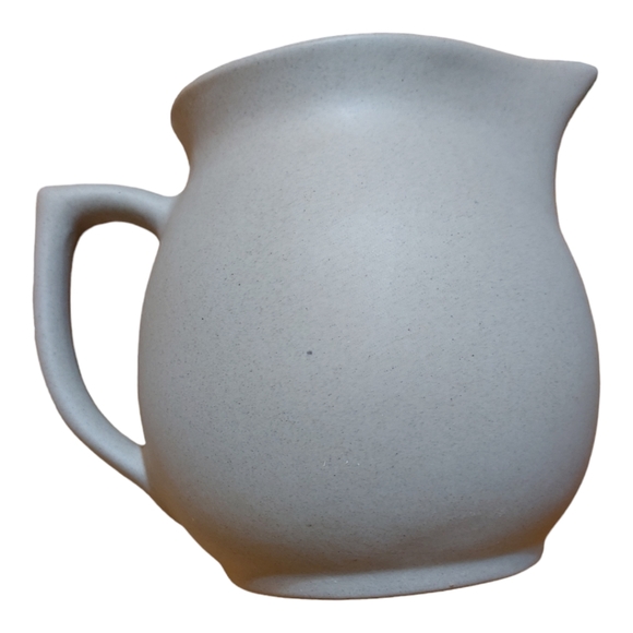 Pigeon Forge Pottery Small Pitcher 40oz Capacity - Picture 5 of 9